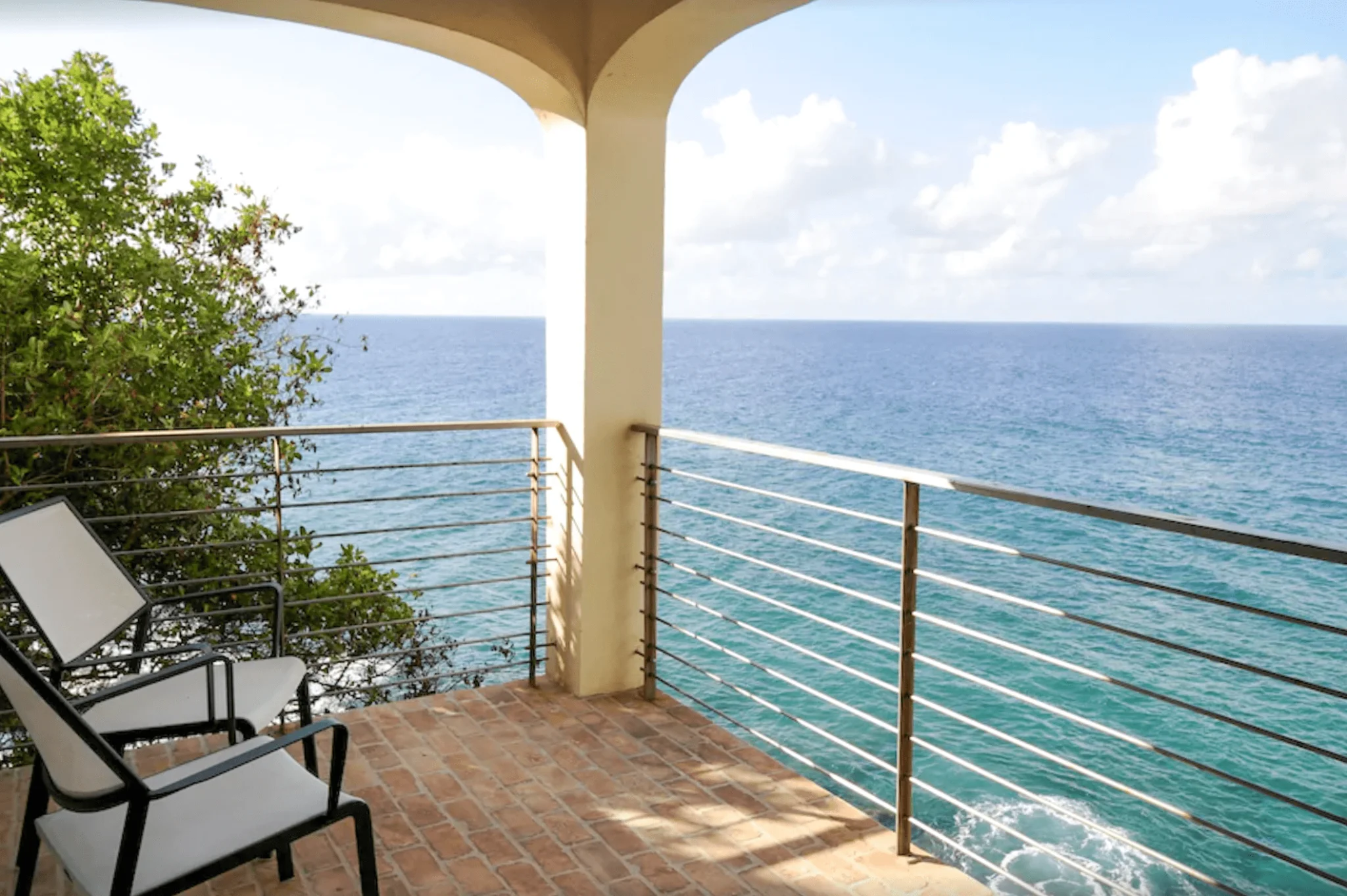 Upper Guest Suite Deck