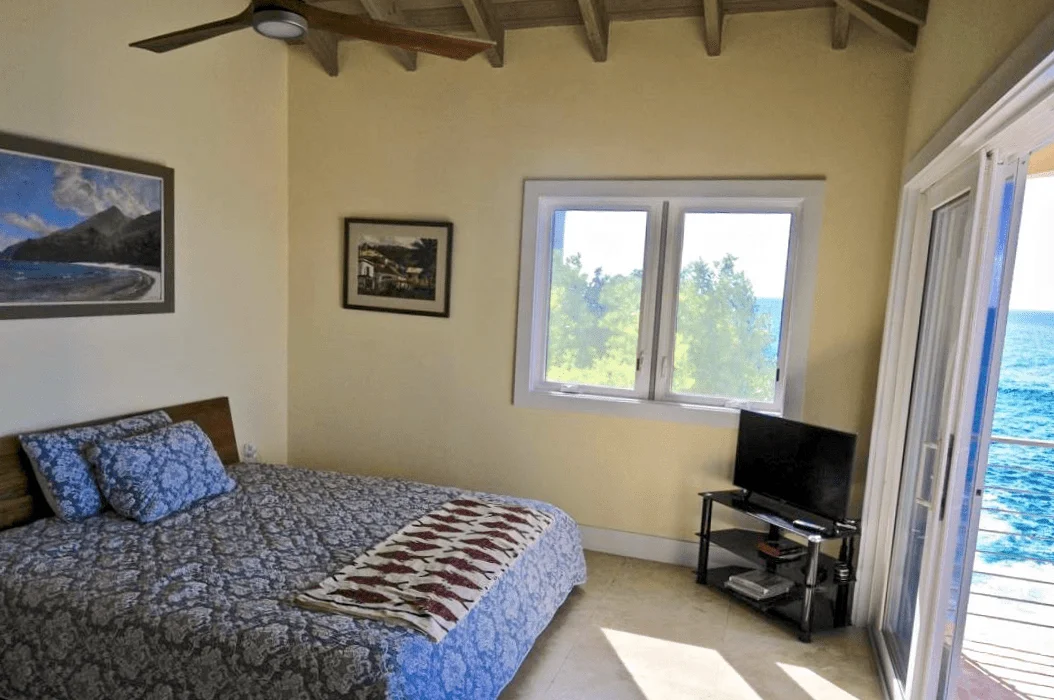 Upper Guest Suite